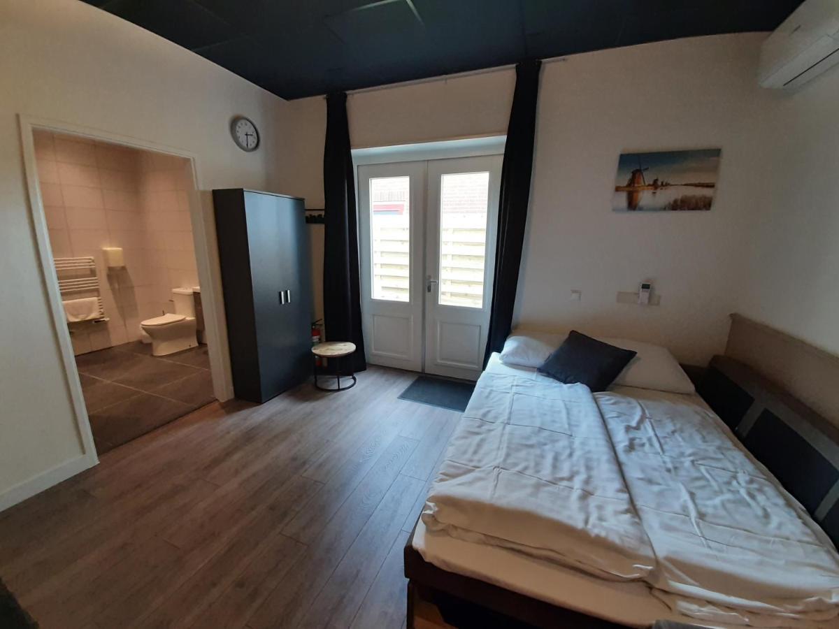 Bed and Breakfast De Vier Linden Vierlingsbeek Exterior foto